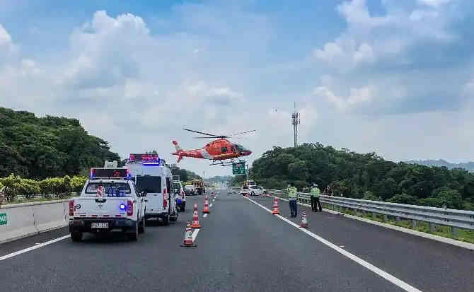 花山区高速公路汽车救援案例