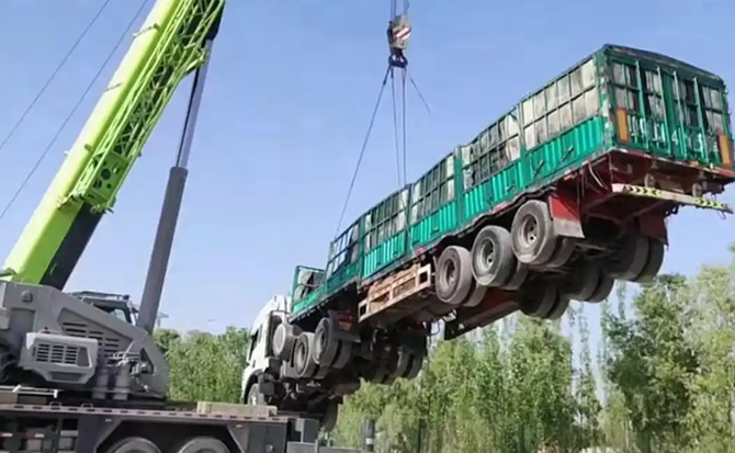 花山区道路脱困救援案例